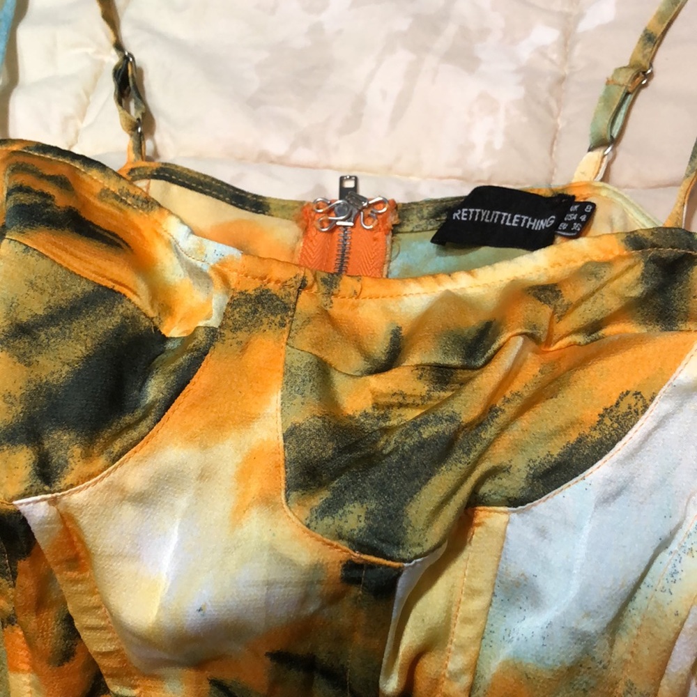 Multi Colored Top Size 4 With Zippered Down Back - image 6